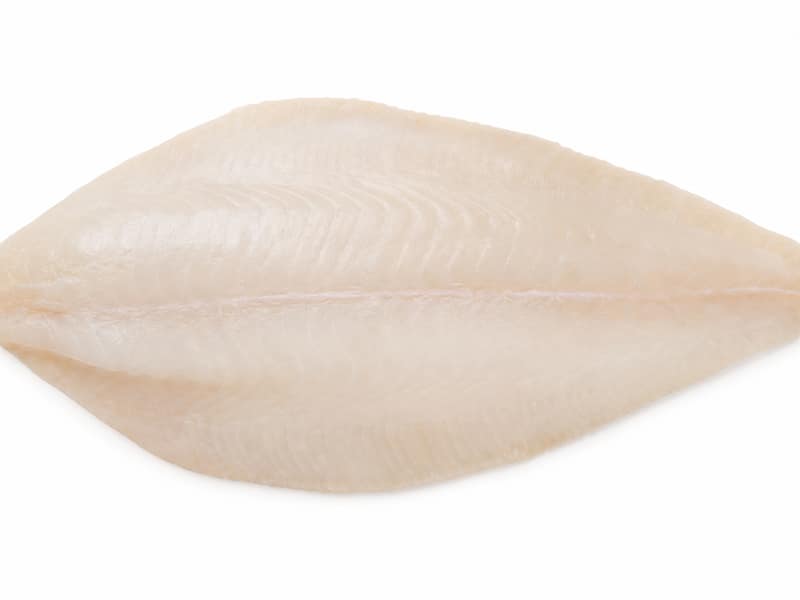 Flądra – białko 15g, kalorie 70 kcal, węglowodany i tłuszcz na 100g | zdrowe odżywianie