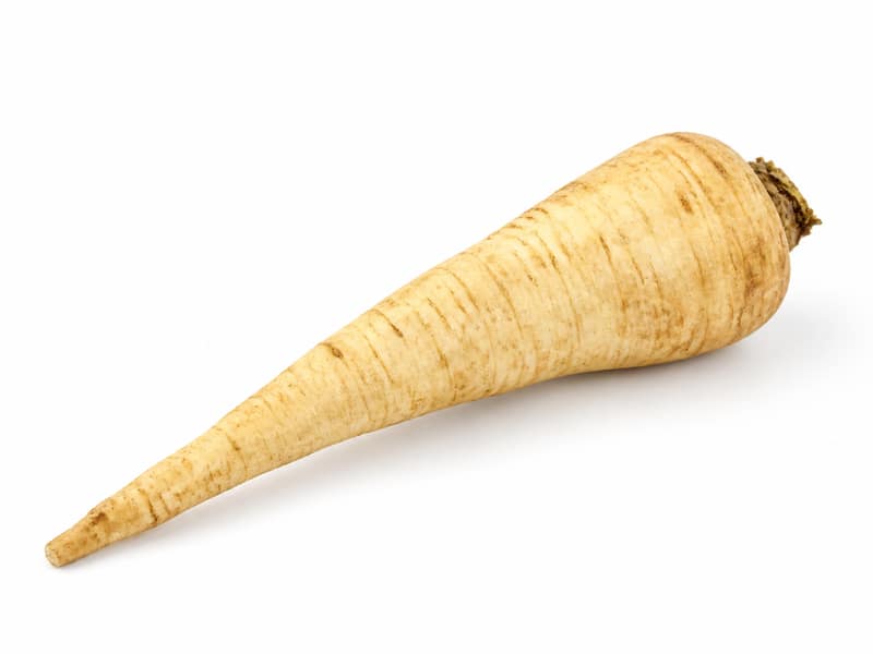 Pietruszka korzeń – białko 2g, kalorie 72 kcal, węglowodany i tłuszcz na 100g | zdrowe odżywianie